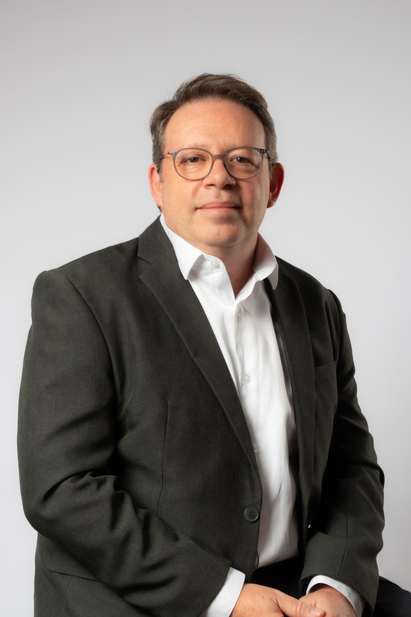 Marcelo Gonçalves Bucciarelli, direção técnica da B & GB
